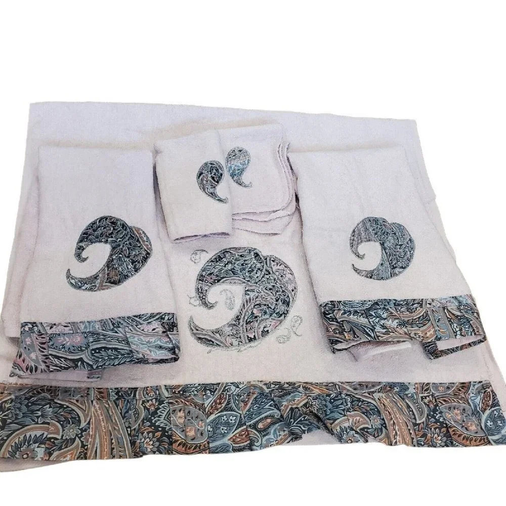 Vintage 80s Light Pink Paisley Pleated Trim Bath Towel Set‎ Shabby Chic 5 Pc Set
